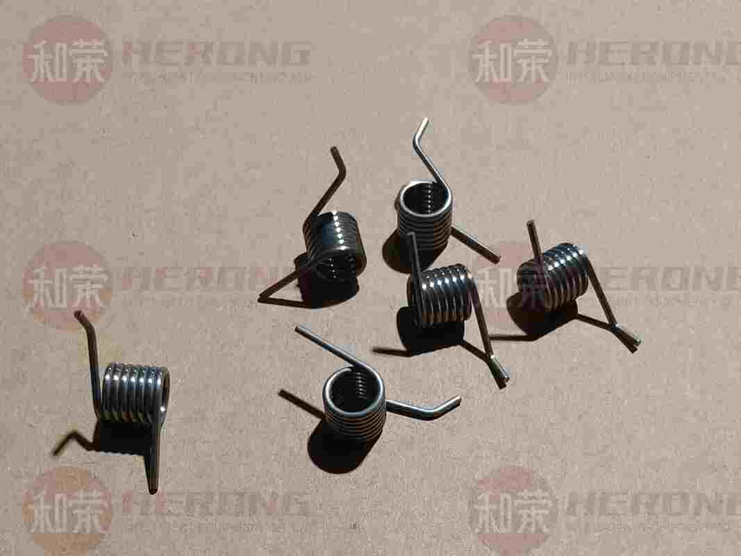 효성 CDU 클램프 캐리지 1.4+0D10.5*11.2L*7N ATM 교체 부품용 새로운 고품질 우측 비틀림 스프링